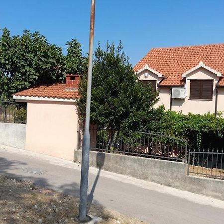 Apartmani A.Teskera 特罗吉尔 外观 照片