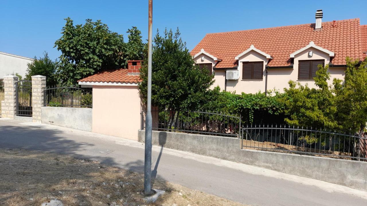 Apartmani A.Teskera 特罗吉尔 外观 照片