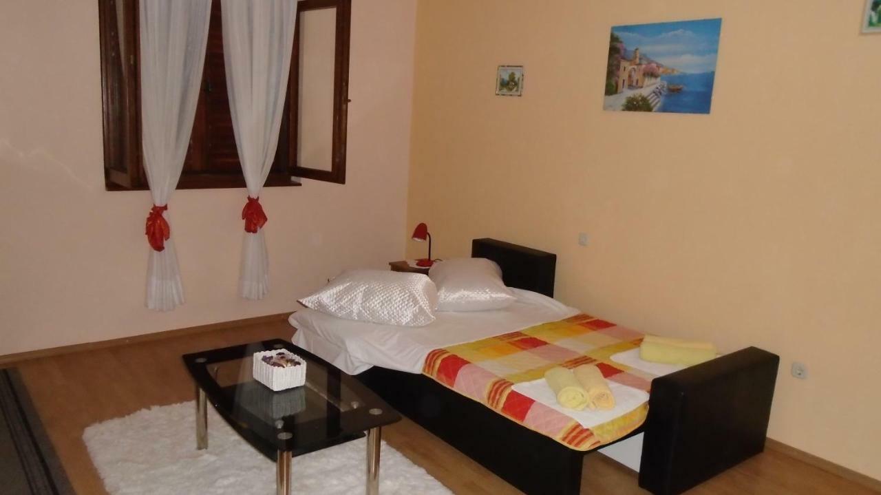 Apartmani A.Teskera 特罗吉尔 外观 照片