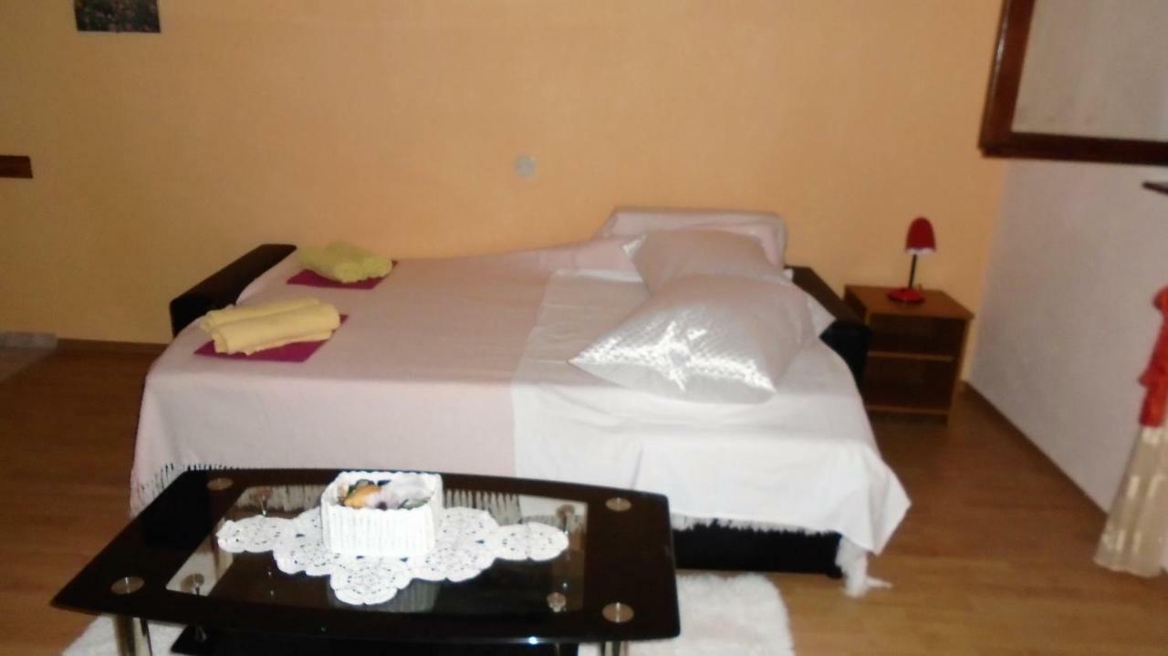 Apartmani A.Teskera 特罗吉尔 外观 照片